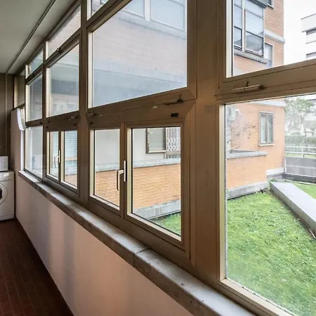 Via Leonardo Da Vinci 135 - Piano Terra *